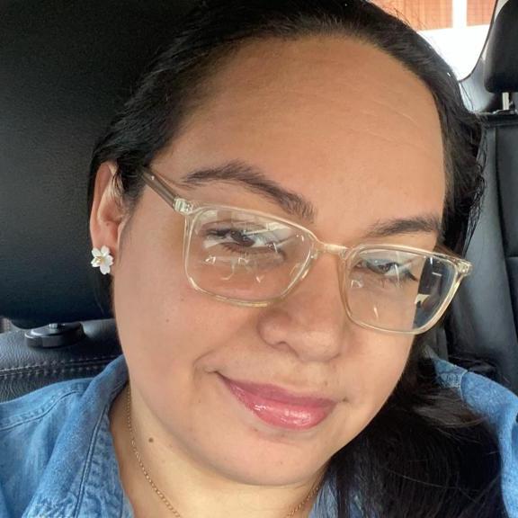 Elizabeth Karina Torres Espinoza